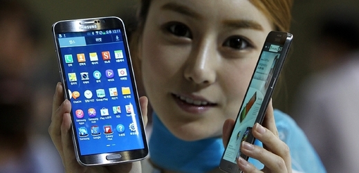 Samsung během tří měsíců do konce září prodal rekordní počet 88,4 milionu chytrých telefonů. 