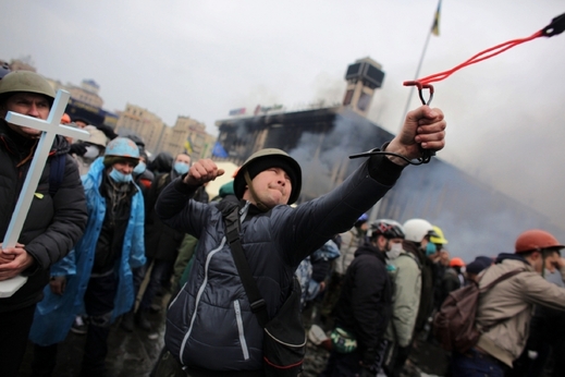 Z pátečních půtek o Majdan.