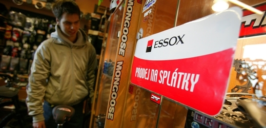 Společnost Essox bude muset odškodnit klienty za špatný výpočet půjčky (ilustrační foto).