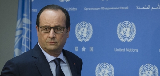 Kladný výsledek pro pravici se vzhledem k mimořádné nepopularitě vládnoucích socialistů v čele s prezidentem Françoisem Hollandem (na snímku) očekával.