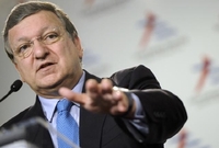 Barroso zvedá vůči Londýnu varovně prst.