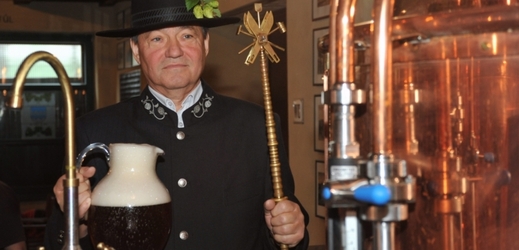 Nový pivovar byl slavnostně posvěcen 28. září 2010 v Žatci. Na svěcení malého pivovaru si organizátoři vybrali svátek svatého Václava, českého patrona, který je zároveň i patronem českých pivovarníků. 