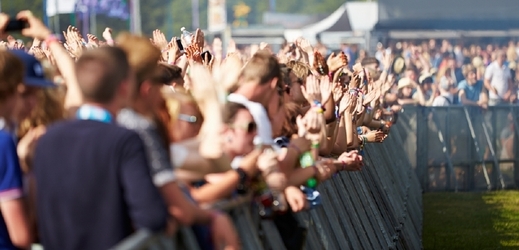 Dodržování hlukových limitů na festivalech není vždy možné (ilustrační foto).