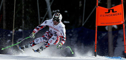 Superobří slalom na mistrovství světa v Beaver Creeku vyhrál Hannes Reichelt.