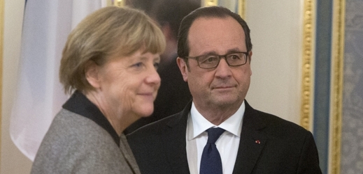 Angela Merkelová a Francois Hollande budou jednat s Putinem.