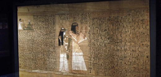 Aniho papyrus z Knihy mrtvých vystavený v Britském muzeu v Londýně v roce 2010.