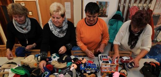 Sbírka na pomoc uprchlíkům pořádaná 5. listopadu v Trmicích na Ústecku (ilustrační foto).