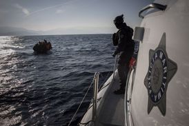 Posádka Frontex.