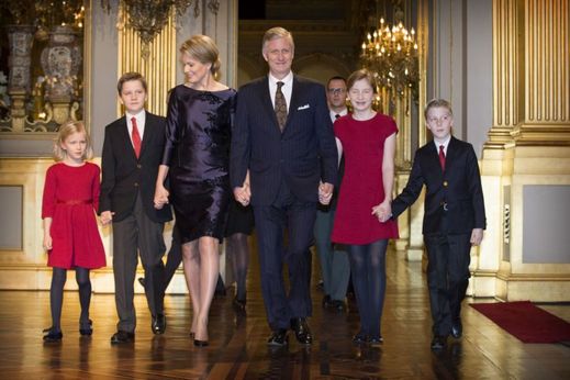 Belgického krále Phillippa čeká rodinná oslava s rodiči, manželkou a jejich čtyřmi dětmi.