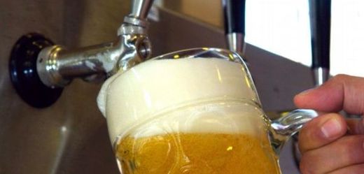Pivo, kvašený alkoholický hořkosladký nápoj, je nejvíce konzumované alkoholické pití na území České republiky.