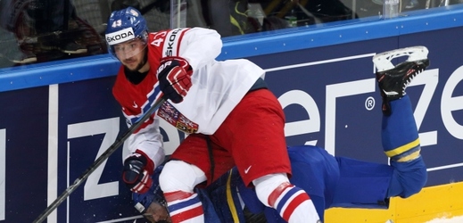 Potřetí za poslední čtyři roky se útočník Jan Kovář připojil k hokejové reprezentaci před světovým šampionátem až na poslední chvíli a s mistrovským titulem.