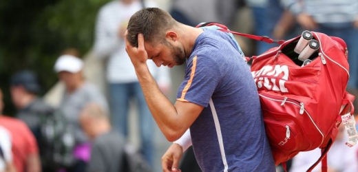 Tenista Jiří Veselý neskrýval po vpadnutí z French Open zklamání