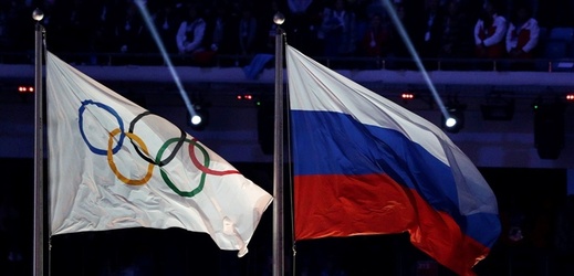 Pokud se potvrdí zapojení státu do ruského dopingového skandálu, je podle ředitele americké antidopingové agentury USADA Travise Tygarta jedinou možností vyloučení celé ruské reprezentace z olympijských her v Riu. 