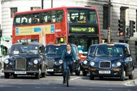 Londýn bojuje se znečištěným ovzduším, zdražil parkové dieselům (ilustrační foto).