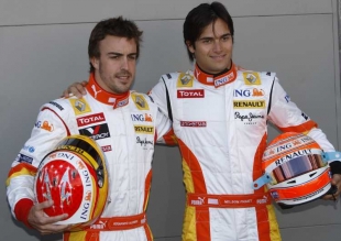 Nelson Piquet junior (vpravo) a Fernando Alonso.
