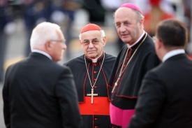 Stane se olomoucký arcibiskup pražským? On sám by prý nerad.