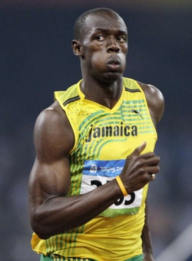 V olympijském finále stovky běžel Bolt rychlostí až 43,9 km/hod.