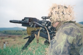 Palebné postavení AGS-17, Doupov 1999.
