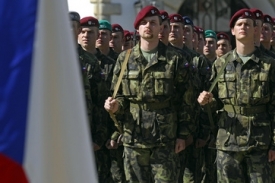 Čeští vojáci.