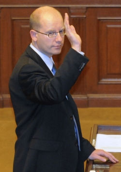 Sobotka: ČSSD předloží novou verzi zákona o lobbingu.