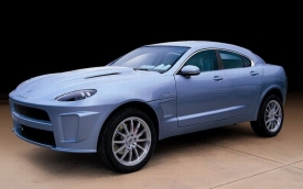 Stejně jako mnoho jiných malosériových výrobců používá i Fornasari drobnější díly vyvinuté pro jiné automobily. RR99 má například stejné přední světlomety jako Aston Martin V8 nebo dveře původně patřící Jaguaru.