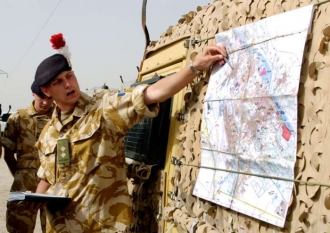 Příprava na kontrolní misi v jihoirácké Basře.