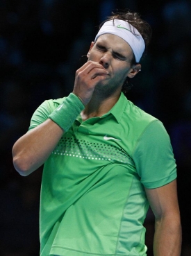 Rafael Nadal na Turnaji mistrů své oba úvodní zápasy prohrál.