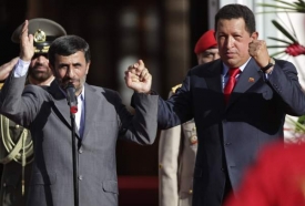 Spojenci-protinožci: Ahmadínedžád a Chávez, 25. listopadu 2009.