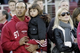 Tiger Woods s manželkou a dcerkou.