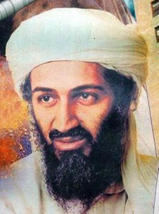 Zpráva Johna Kerryho tvrdí, že USA mohly bin Ládina chytit před 8 lety