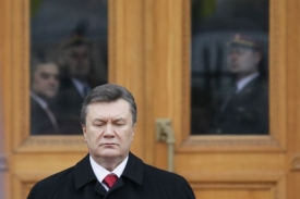 Prezident Viktor Janukovyč se v tuto chvíli zbavil největší rivalky.