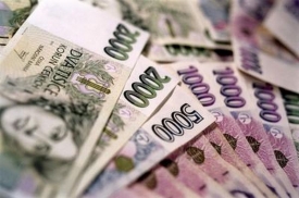 Bankovní poplatky v Česku jsou nejvyšší ve střední Evropě.