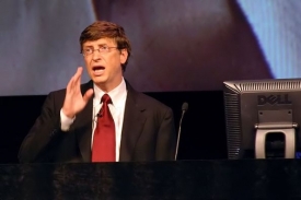 Bill Gates skončil těsně druhý.