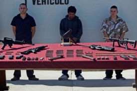 V Mexiku je víc zbraní, než by mělo (ilustrační foto).