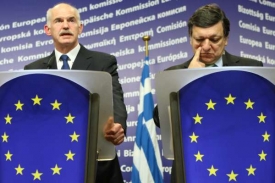 Řecký premiér Papandreou a šéf EK Barroso po jednání o řeckém dluhu.