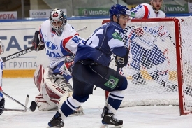 Jiří Hudler během zápasu Kontinentální hokejové ligy.