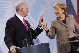 Kancléřka Angela Merkelová s premiérem Řecka Papandreu.