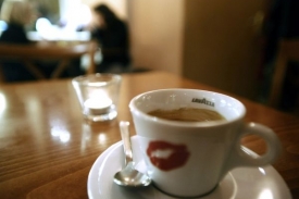 V Itálii je pauza na kávu posvátná.