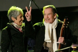 Václav Havel musel kvůli nemoci zrušit plánovaný program.