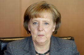 Angela Merkelová si vyslechla stížnost premiéra Fischera.