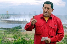 Neprůstřelnou košili vlastní i Hugo Chávez.