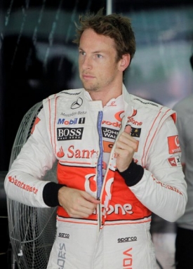 Jenson Button byl po pátečních jízdách nespokojený.