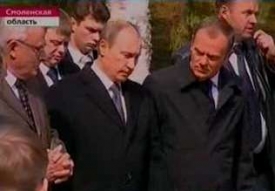 Tusk a Putin společně v Katyni.