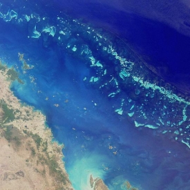 Velký bariérový útes je vidět i z vesmíru.