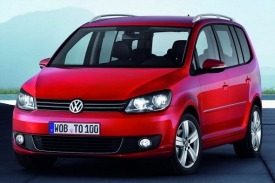 Nový VW Touran byl představern na lipském autosalonu.