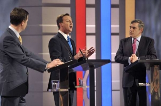 Televizní debaty mění britskou politickou scénu.