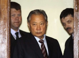 Bakijev se objevil v Minsku.