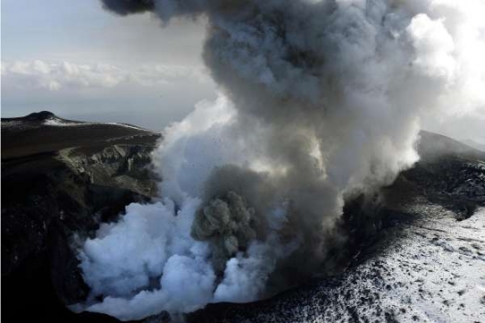 Vulkán Eyjafjallajokull 21. dubna 2010.