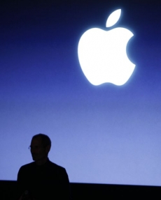 Apple, výrobce MacBooku, iPhonu a iPadu, skončil třetí.