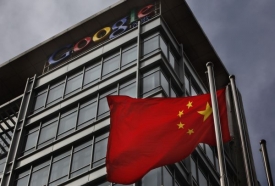 Google neohrozila ani válka na čínském trhu.